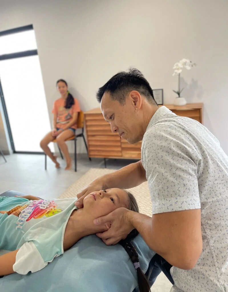 La chiropraxie, remonter à l'origine de la douleur